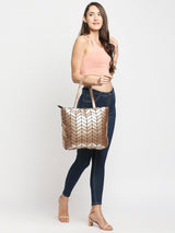 BAOMI GEOMETRIC HANDBAG Range Golden Shiny Soft One Size Handbag