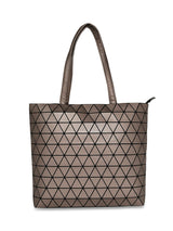 BAOMI GEOMETRIC HANDBAG Range Golden Matt Soft One Size Handbag