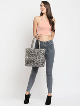 BAOMI GEOMETRIC HANDBAG Range Golden Matt Soft One Size Handbag